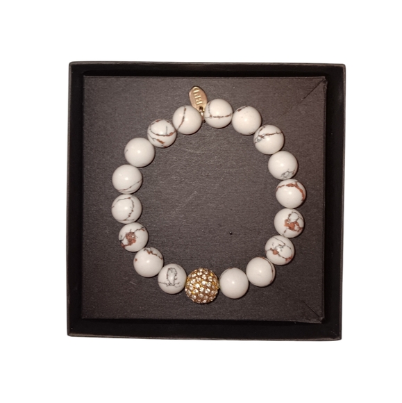 NWOT BPD 3 Piece Beaded Stretch Bracelet Set, Black, White, Gold - Picture 4 of 6